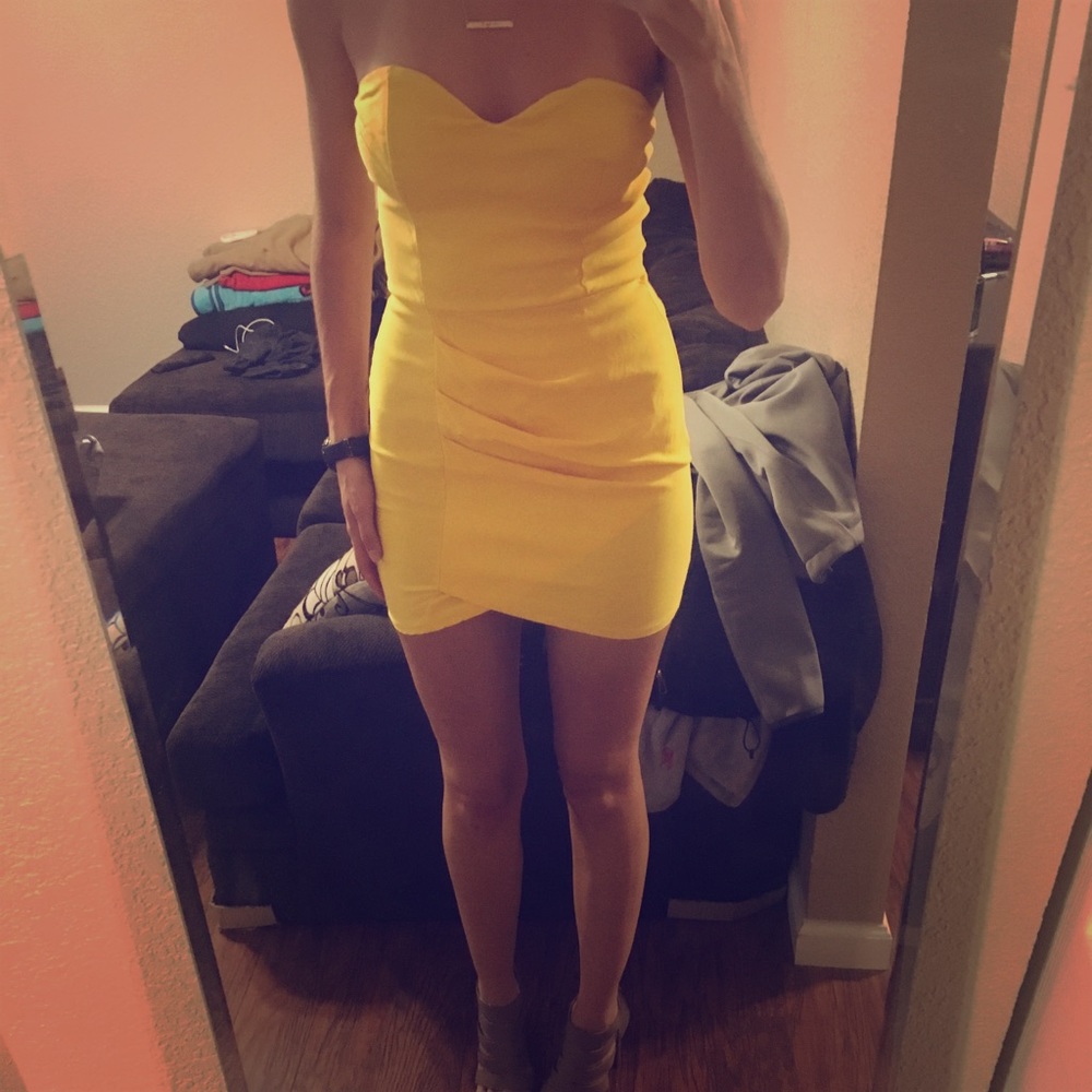strapless yellow cocktail dress